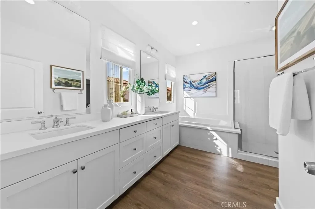 51 Painted Sky, Irvine, California, United States. - Photo 39