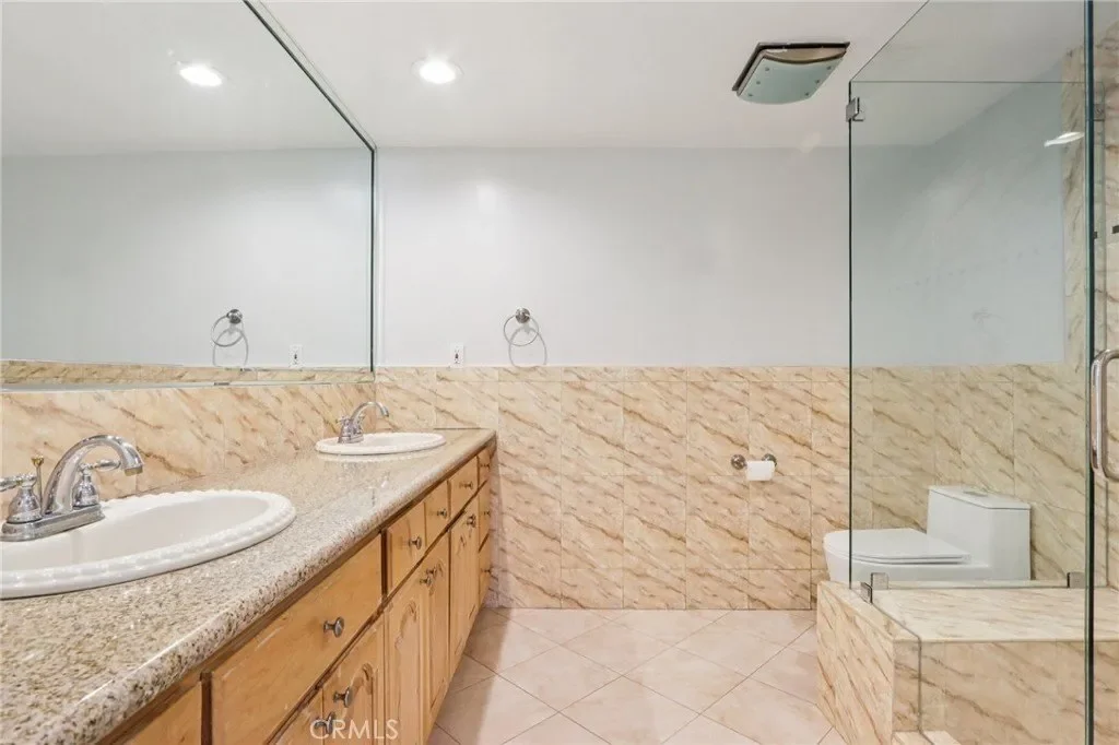 12426 Henzie Place, Granada Hills, CA, 91344, USA, Los Angeles, California, United States. - Photo 34