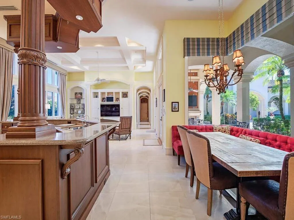 6955 Verde WAY, Naples, FL, 34108, USA, Naples, Florida, United States. - Photo 4