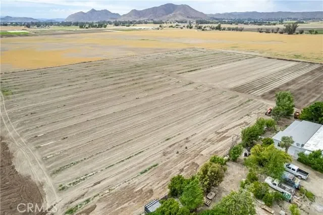 34250 Olive Avenue, Winchester, CA 92596, Winchester, California, United States. - Photo 15