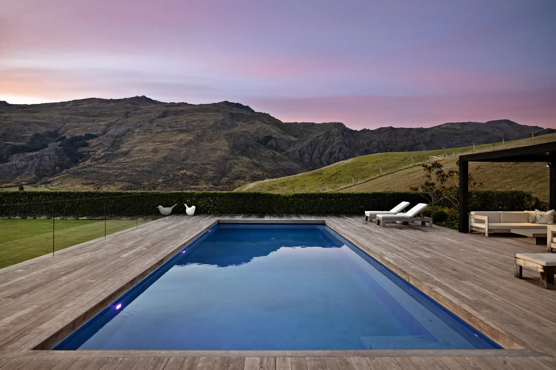 Exterior photo 10