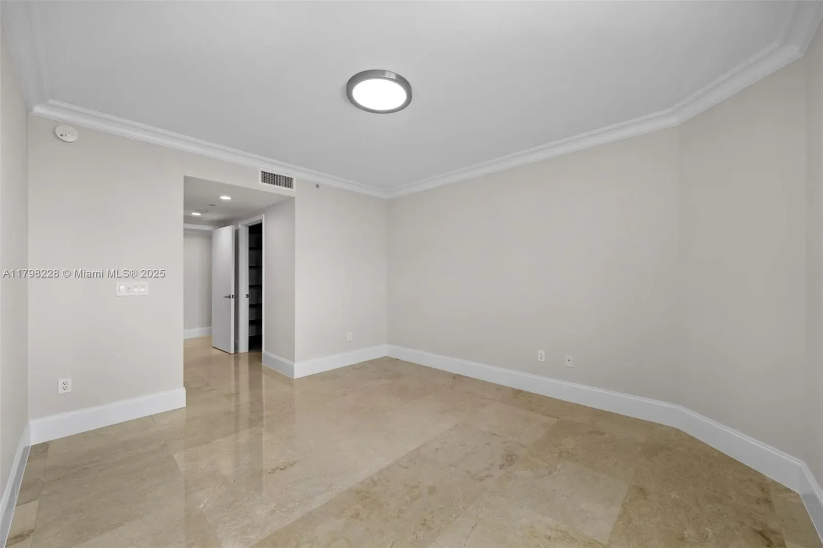 3301 NE 183rd St 1604, Golden Beach, Florida, United States. - Photo 24