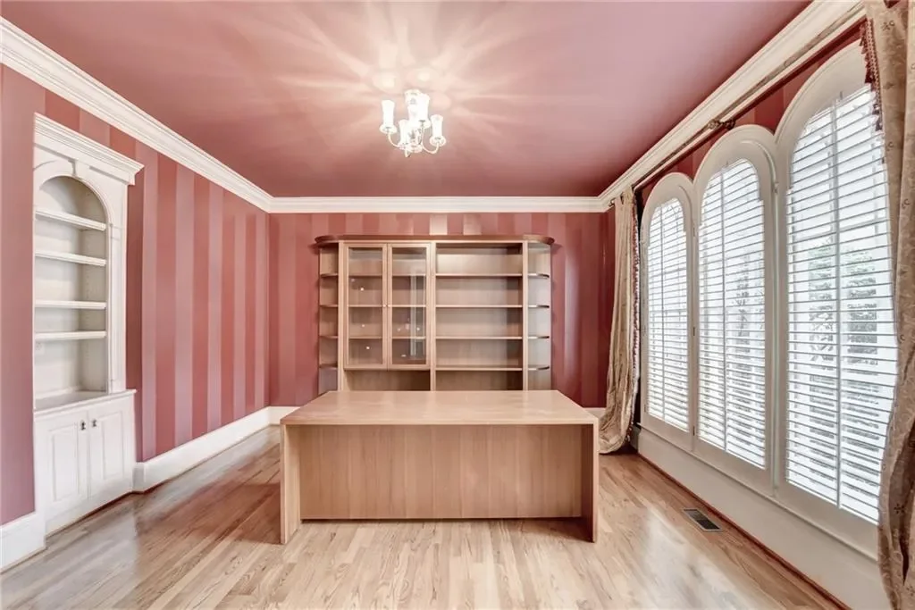 Gallery photo 3