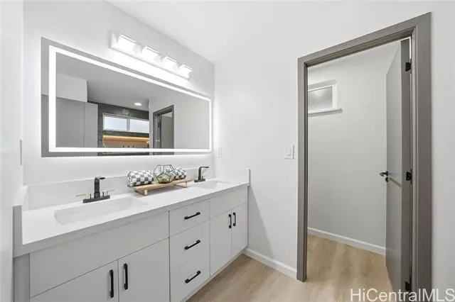 7203 Opaekaa Street, Honolulu, HI 96825, Honolulu, Hawaii, United States. - Photo 8