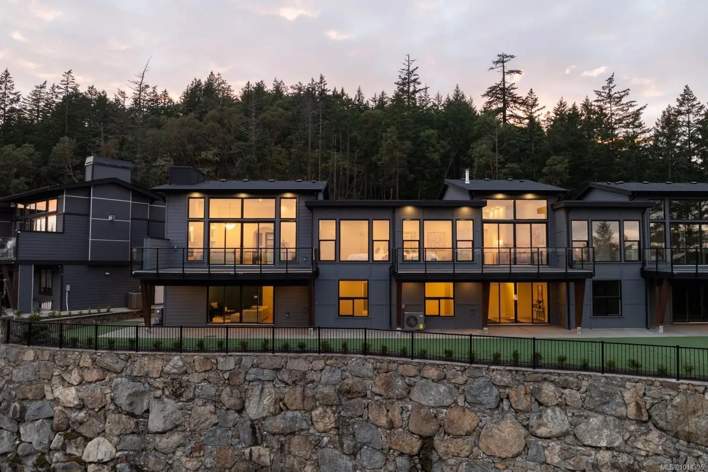 2332 Copper Rock Crt 117, Langford, British Columbia, Canada. - Photo 10