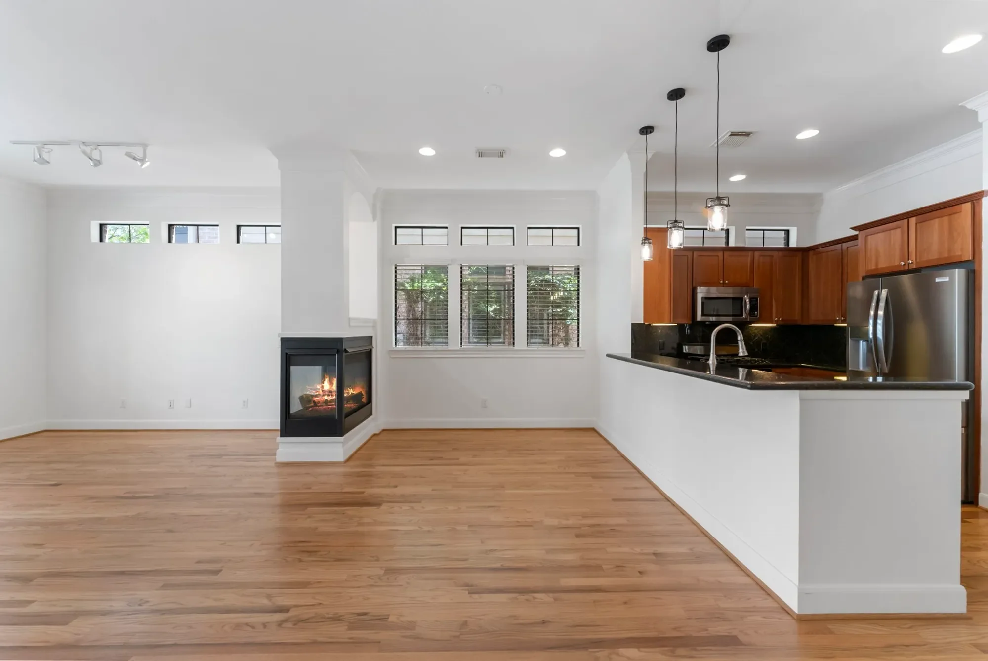 14 Riva Row, The Woodlands, TX 77380, Spring, Texas, United States. - Photo 10