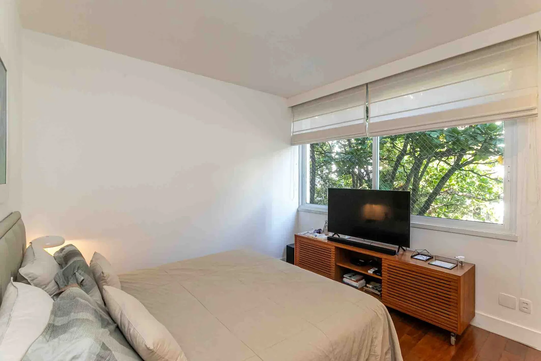 Gallery photo 3