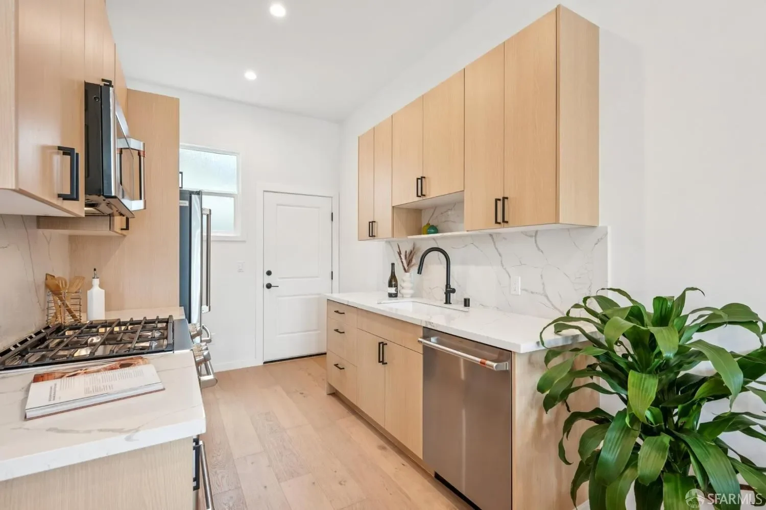 1117 Guerrero Street, San Francisco, California, United States. - Photo 32