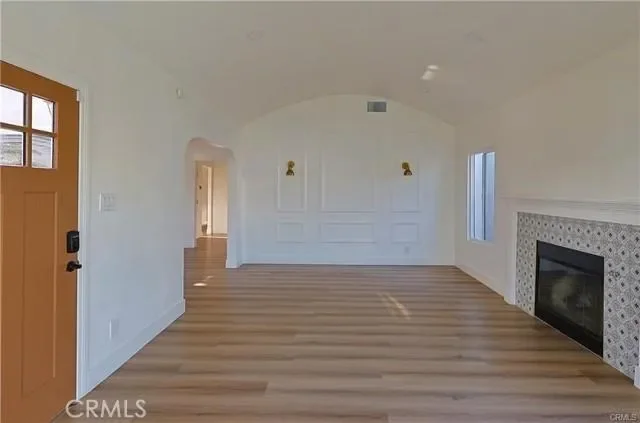 4380 W 28th Street, Los Angeles, CA 90018, Los Angeles, California, United States. - Photo 2