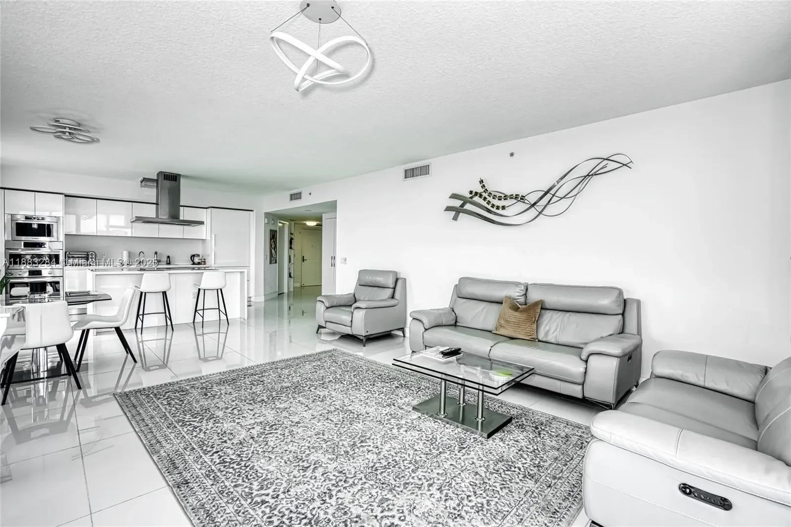 330 S Sunny Isles Blvd. 1502, Golden Beach, Florida, United States. - Photo 5
