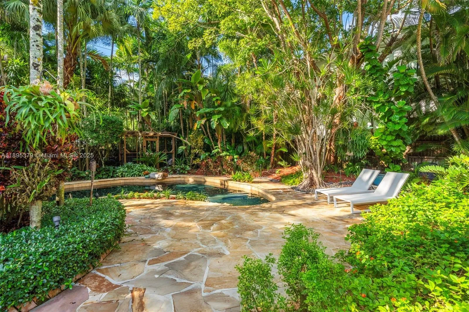 3610 Avocado Ave, Miami, Florida, United States. - Photo 31