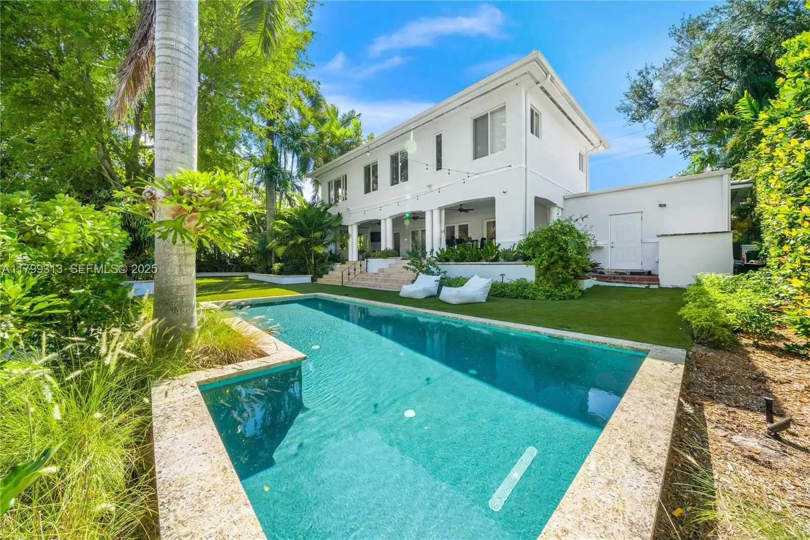 725 Vilabella Ave, Coral Gables, Florida, United States. - Hero Image