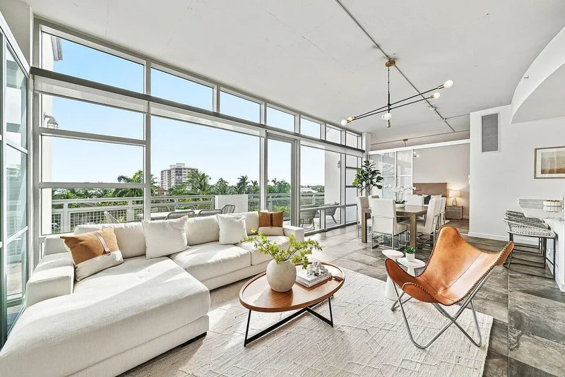 Condominium in Delray Beach