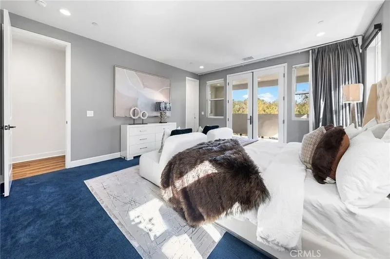 27 Alessio, Lake Forest, California, United States. - Photo 32