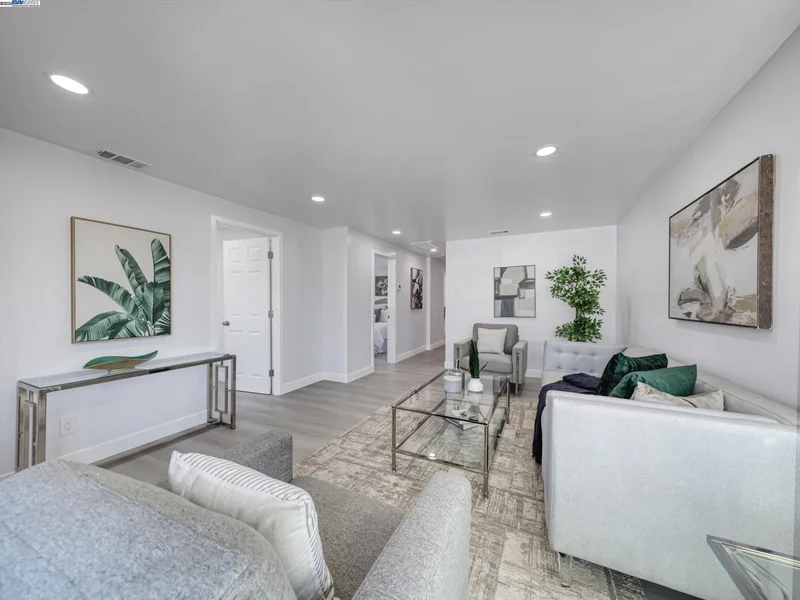 33603 3Rd St, Union City, California, United States. - Photo 3