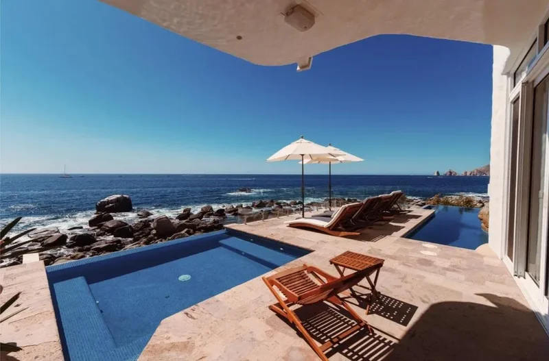Cabo Corridor Residential
