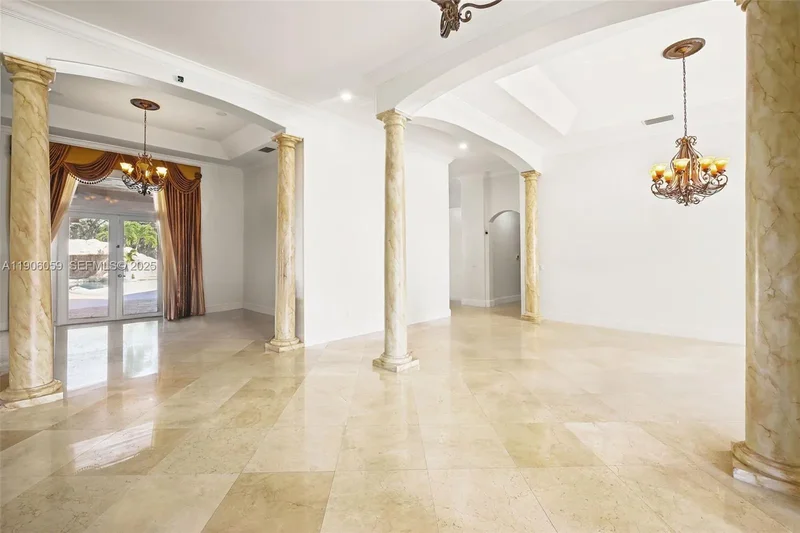 12175 SW 80th St, Miami, FL 33183, Miami, Florida, United States. - Photo 17