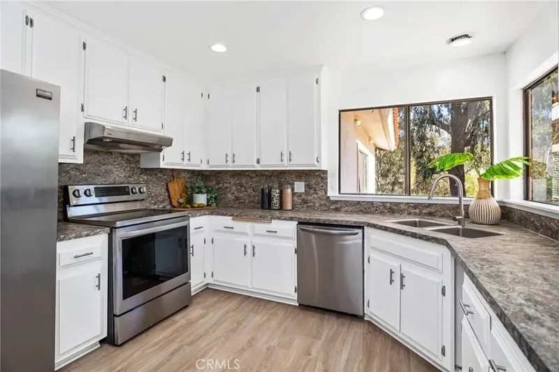 31331 Rancho Amigos, Bonsall, California, United States. - Photo 21