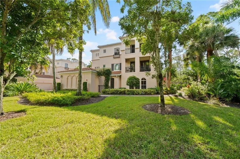 2886 Castillo CT, #101, Naples, FL, 34109, USA, Naples, Florida, United States. - Photo 24