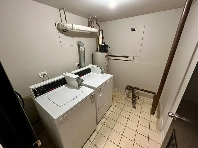 5644 S Prairie Avenue, Chicago, Illinois, United States. - Photo 19