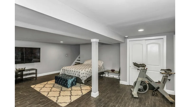 5 Meadowfield Lane, Glen Cove, New York, United States. - Photo 28