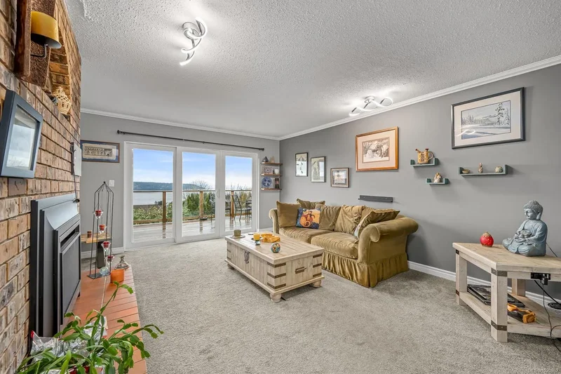 153 Alder St S, Campbell River, British Columbia, Canada. - Photo 15
