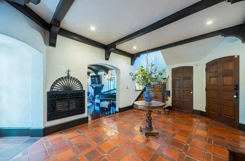 1 Santa Lucia Avenue, Salinas, California, United States. - Photo 59