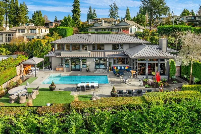 Clyde Hill Private Retreat