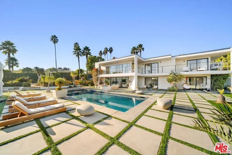 6320 VIA CATALDO Street, Malibu, California, United States. - Photo 5