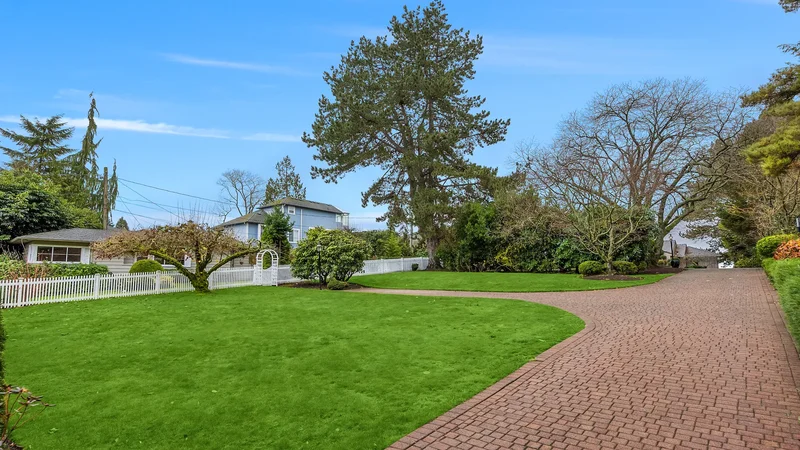 12231 12th Ave NW , Seattle, WA 98177, Seattle, Washington, United States. - Photo 3