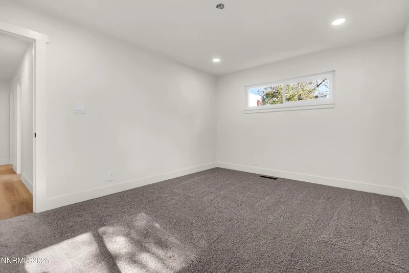 650 John Fremont Drive, Reno, NV 89509, Reno, Nevada, United States. - Photo 15