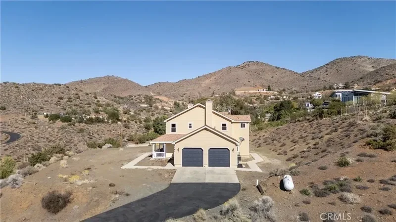 9162 Old Stage Rd, Santa Clarita, California, United States. - Photo 42
