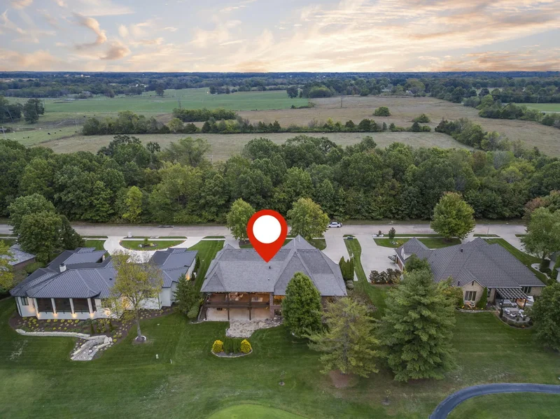 5613 S Dunrobin Drive, Springfield, MO 65809, Springfield, Missouri, United States. - Photo 13