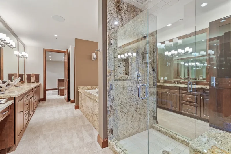 1031 S Island Green Dr, Coeur d'Alene, ID 83814, Coeur d'Alene, Idaho, United States. - Photo 9