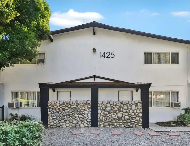 1425 W Stoneridge Court, Ontario, California, United States. - Photo 22