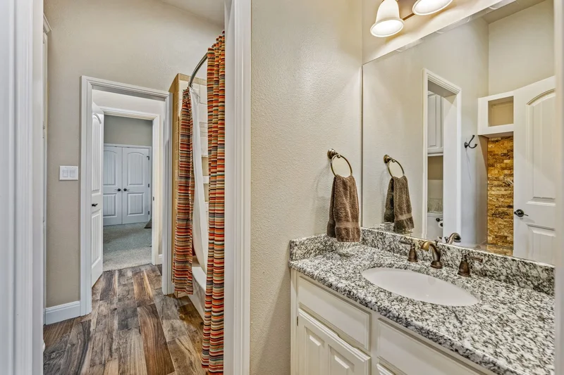 10008 Flight Plan Drive, Granbury, TX 76049, Granbury, Texas, United States. - Photo 17