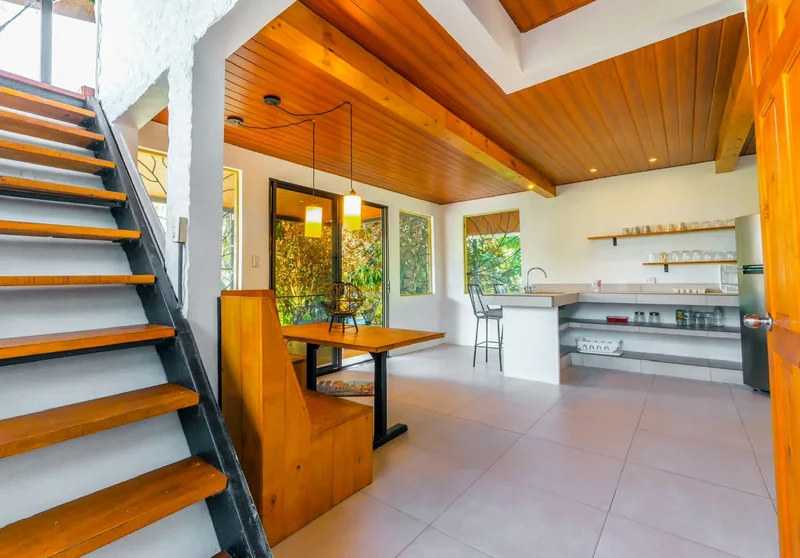 10-Bedroom Airbnb, Chacara, Puntarenas Province, Costa Rica. - Photo 9