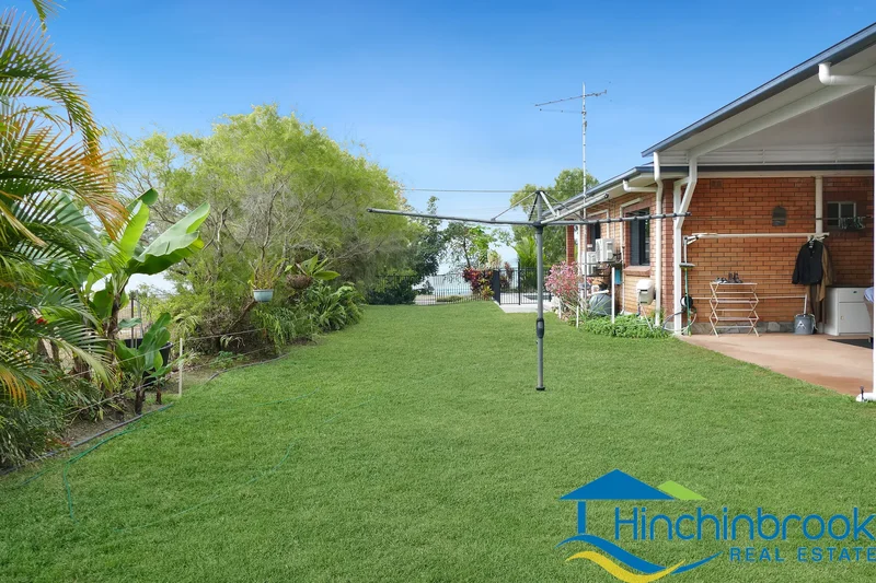 Cardwell, Victoria Street, Cardwell, Queensland, Australia. - Photo 16