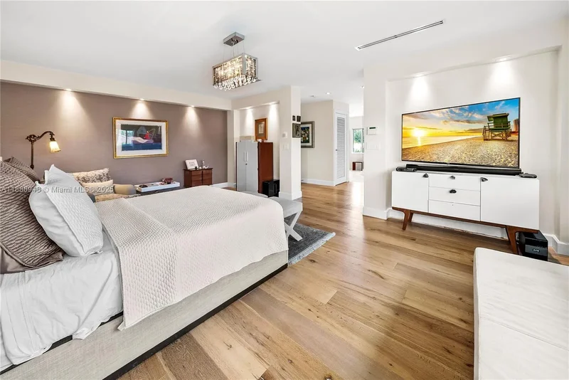 1370 NE 103rd St, Miami, Florida, United States. - Photo 49