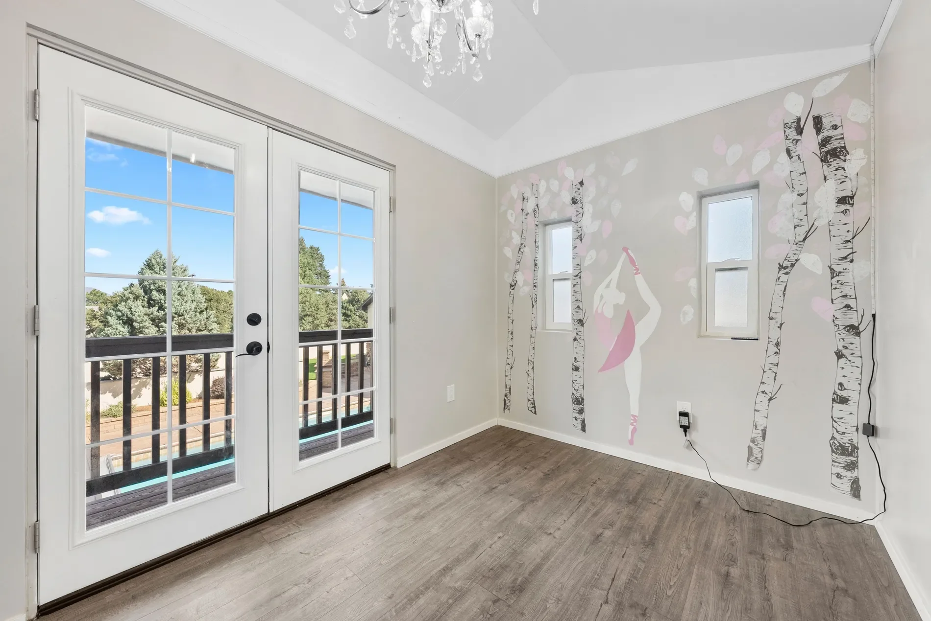 4 2nd Street , Colorado Springs, CO 80906, Colorado Springs, Colorado, United States. - Photo 38