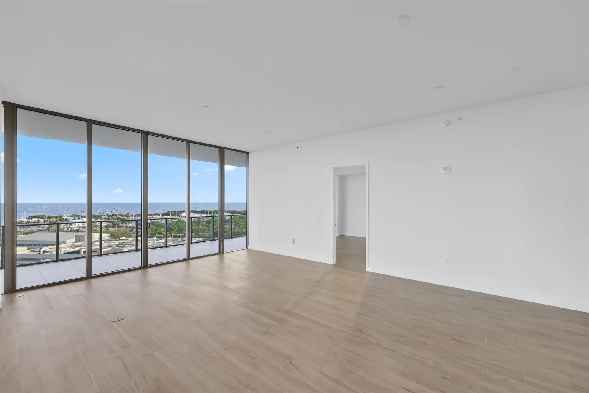 2655 S Bayshore Drive, Miami, Florida, United States. - Photo 23