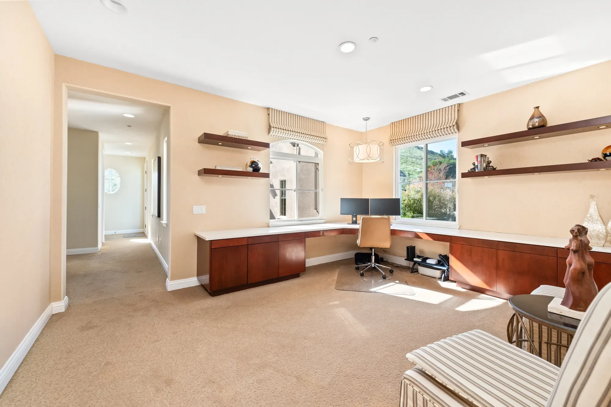 1008 N Country Club Drive, Simi Valley, CA 93065, Simi Valley, California, United States. - Photo 44