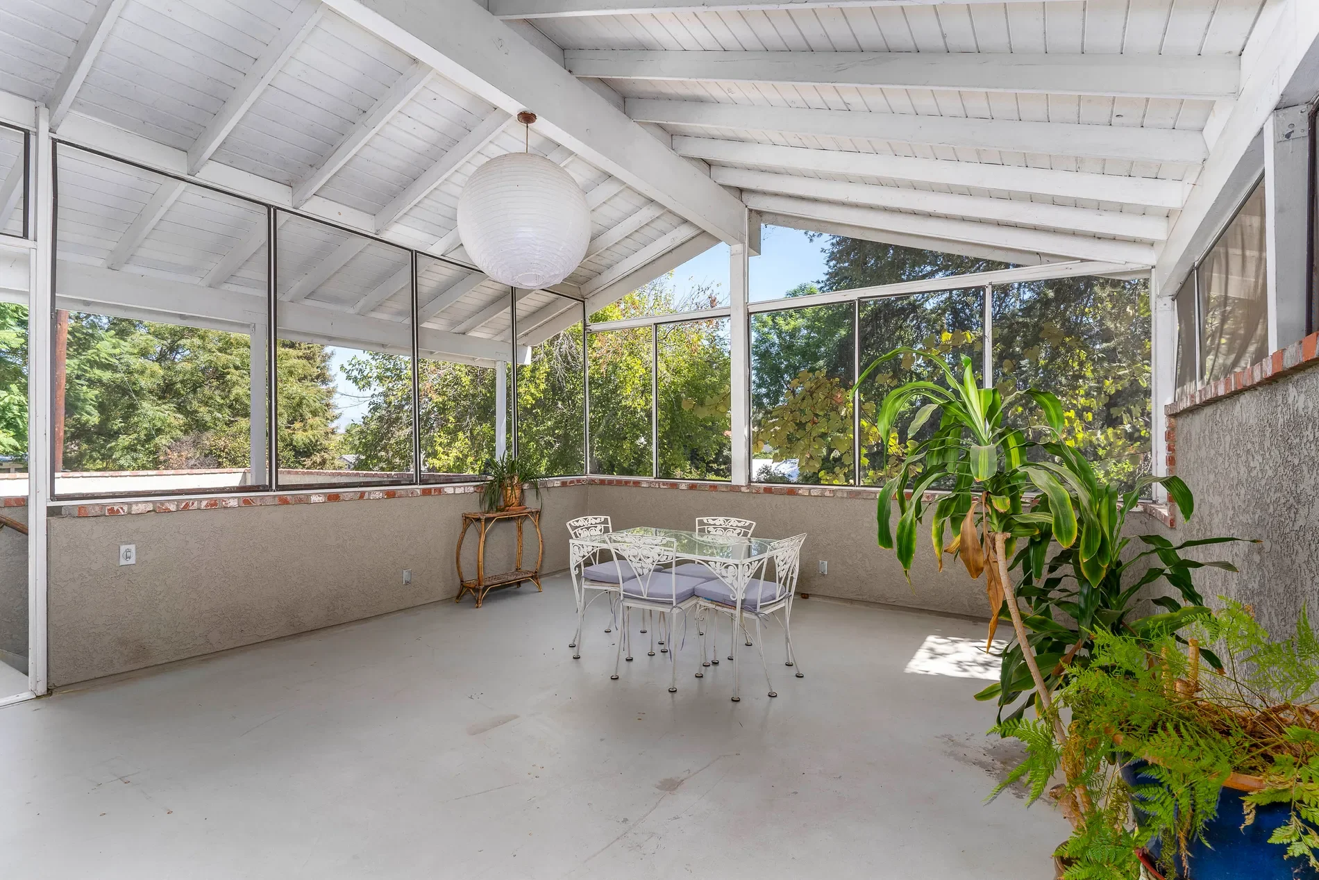 5828 Calvin Avenue, Tarzana, CA 91356, Los Angeles, California, United States. - Photo 31