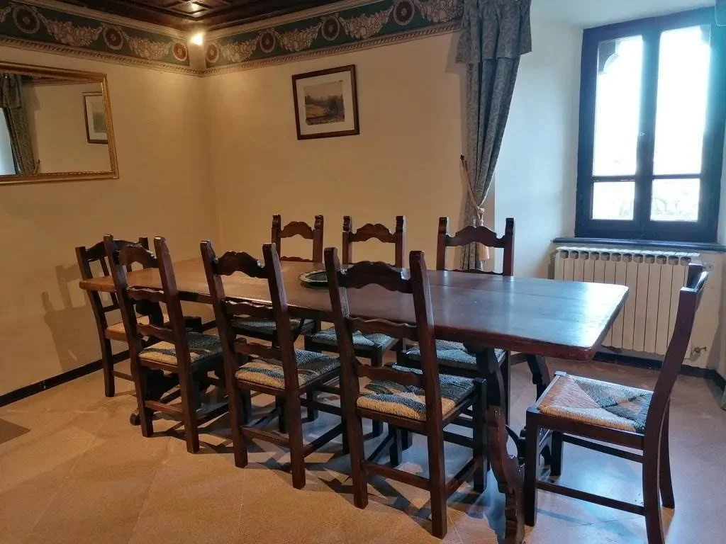 Gallery photo 2