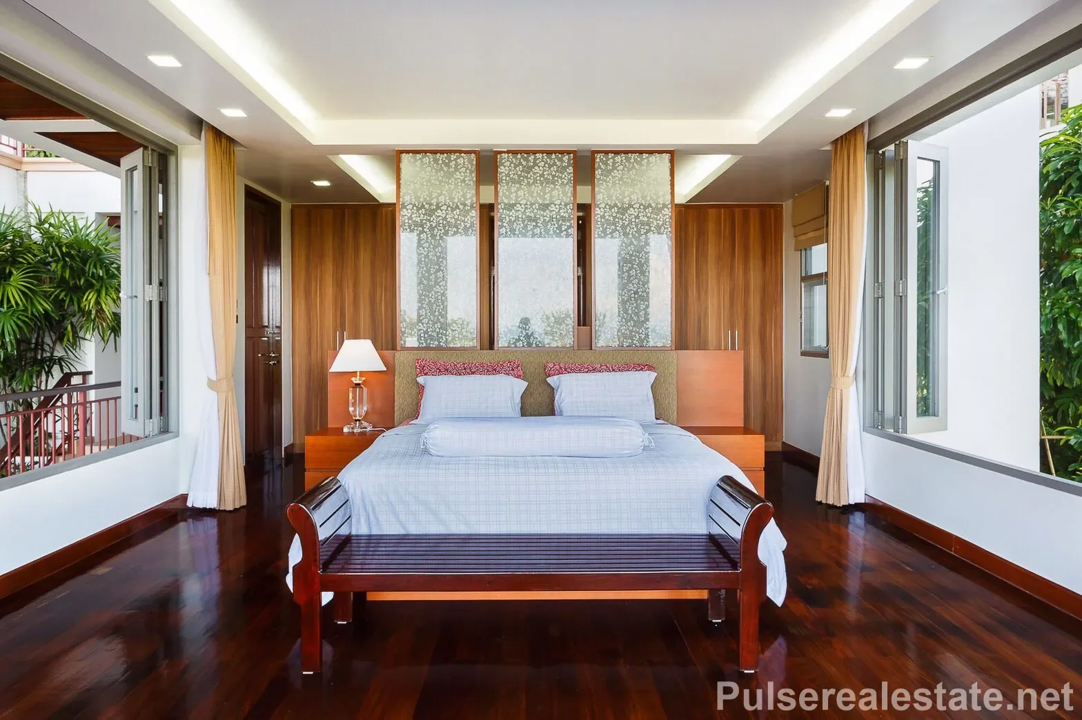 Gallery photo 10