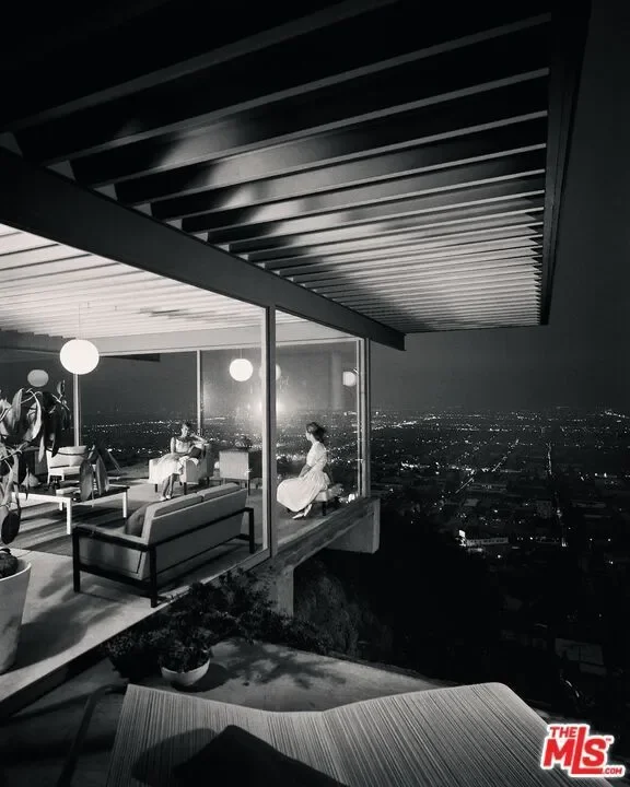 1635 Woods Drive, Los Angeles, California, United States. - Photo 10