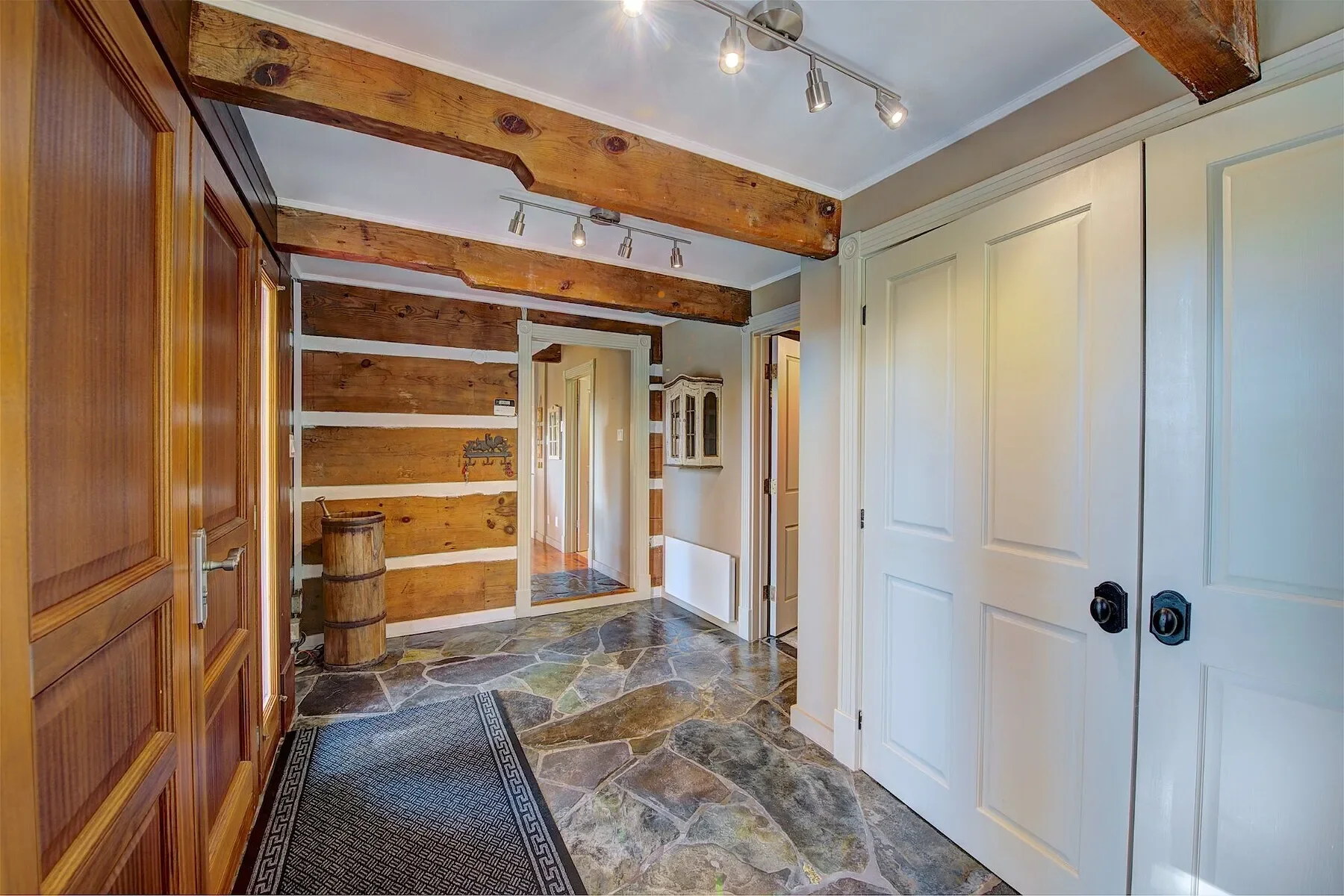 Gallery photo 11