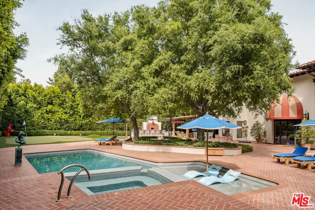 4009 Valley Meadow Road, Los Angeles, California, United States. - Photo 5