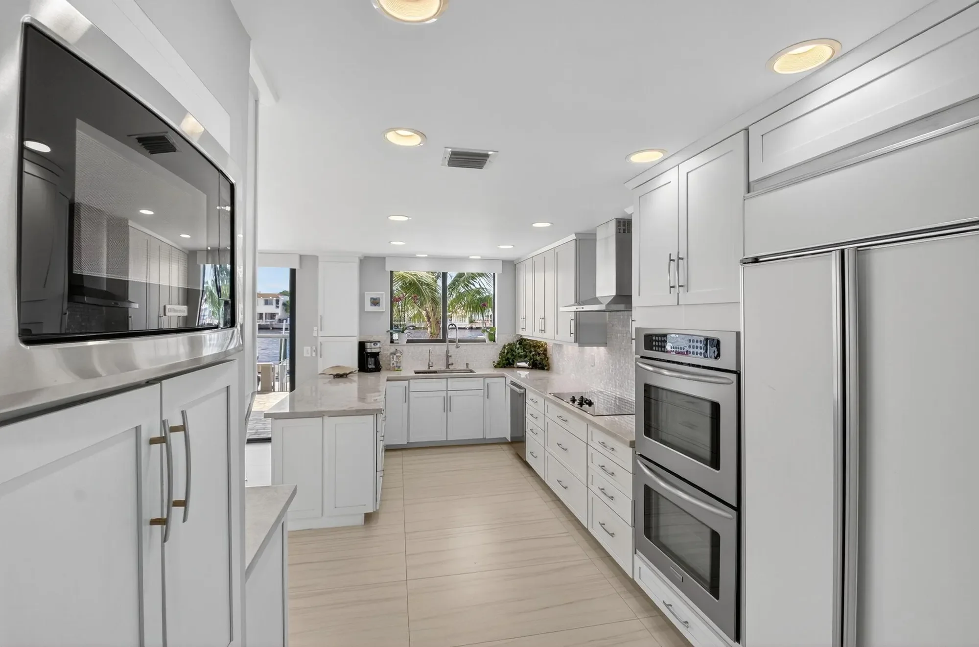 2914 S Ocean Boulevard, Boca Raton, Florida, United States. - Photo 21