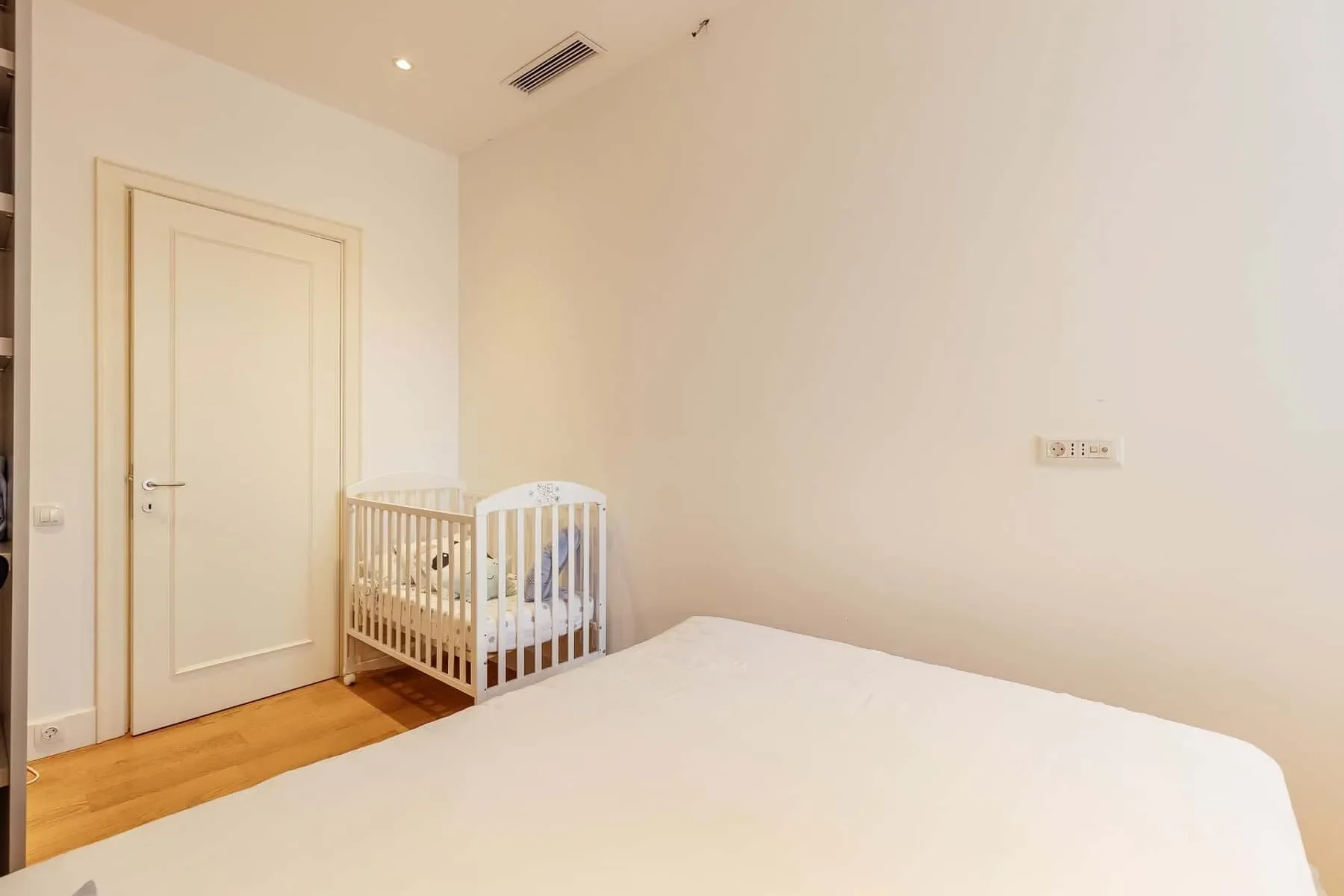 Gallery photo 5